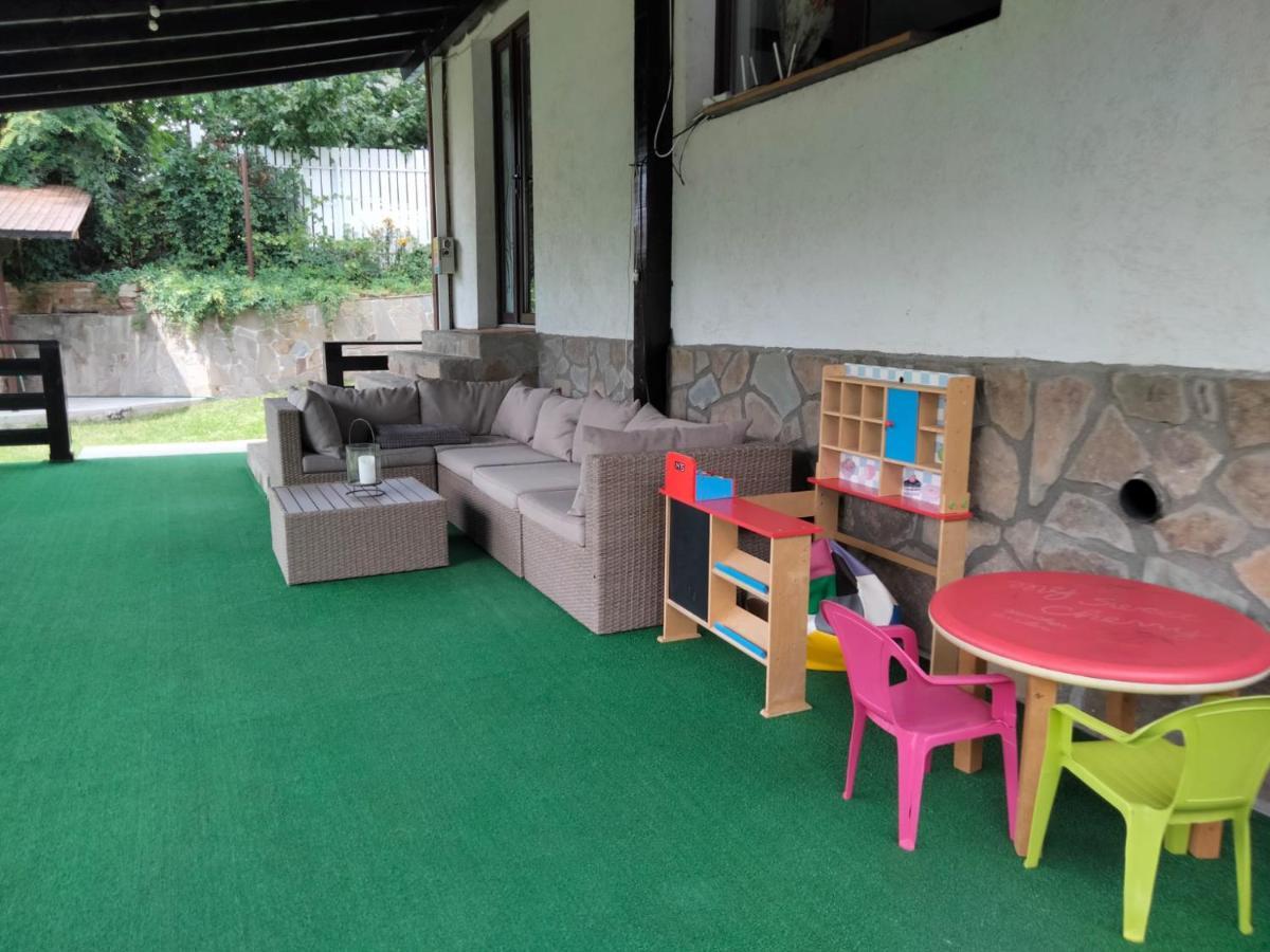 Vila Roxana Pangarati Dış mekan fotoğraf